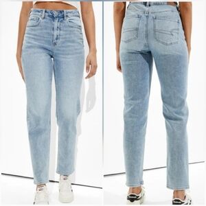 American Eagle Outfitters Light Blue High Rise Mom Straight Jeans Size 0